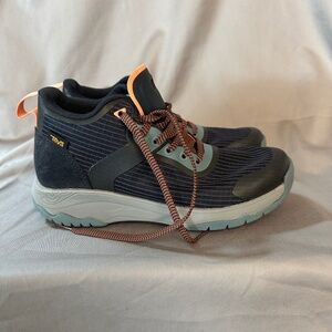Waterproof Teva Sneakers / Hiking Boots